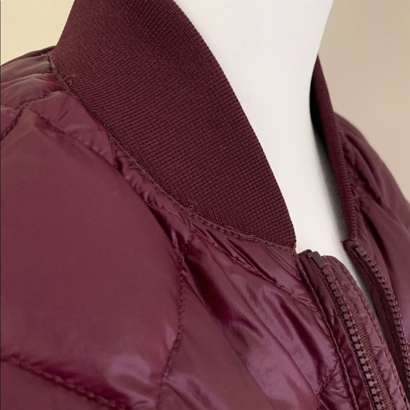 Aritzia TNA Down League Bomber Cranberry Small - Picture 4 of 11